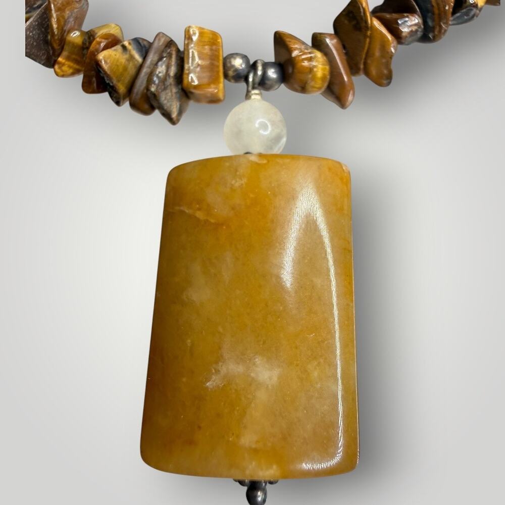 Vintage Tiger Eye Gemstone Chip Necklace Sterling Silver 925 Yellow Jade Pendant - Picture 2 of 13